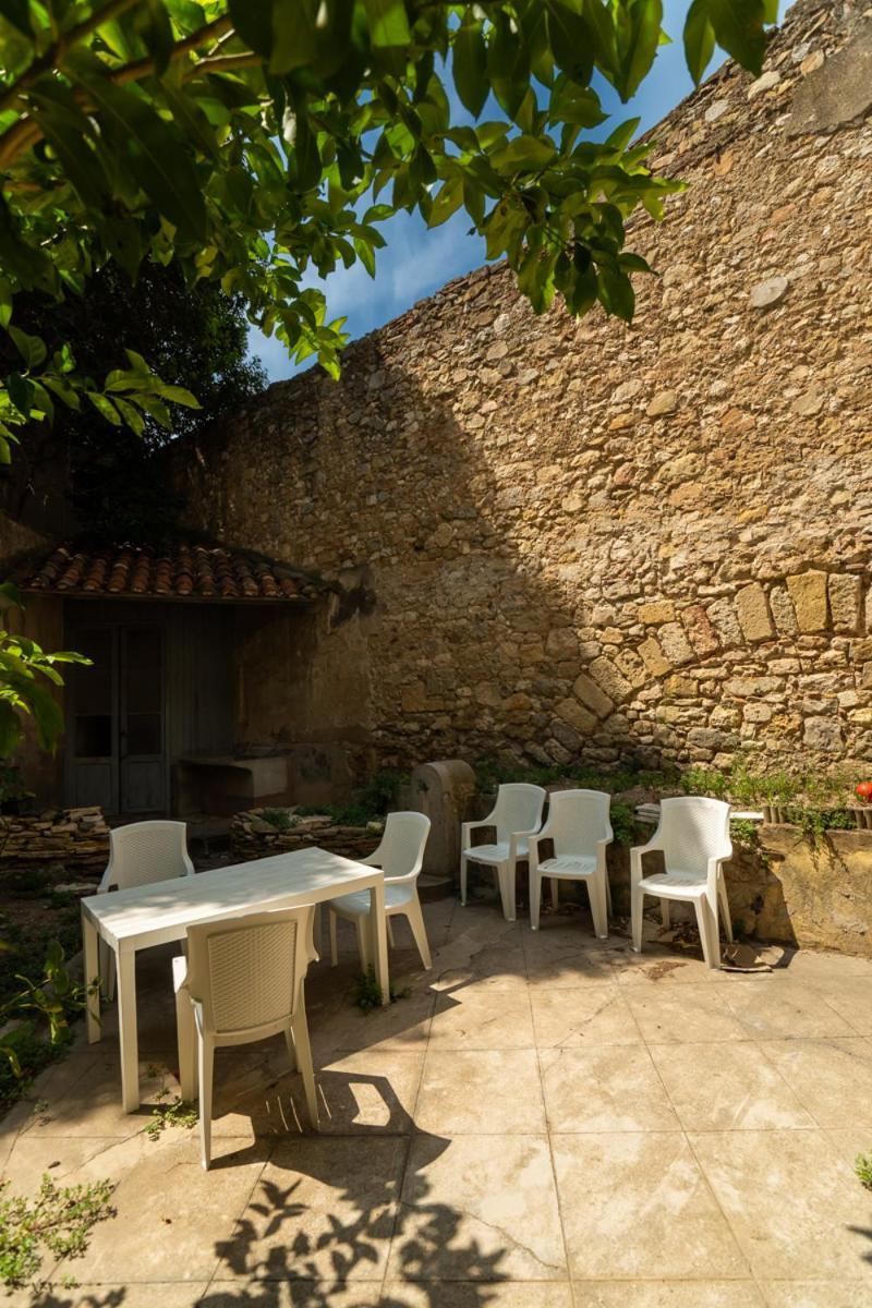 Appartement Du Forum,La Gare, 50 M2 , Climatisation, Garage, Cour Narbonne Exterior foto